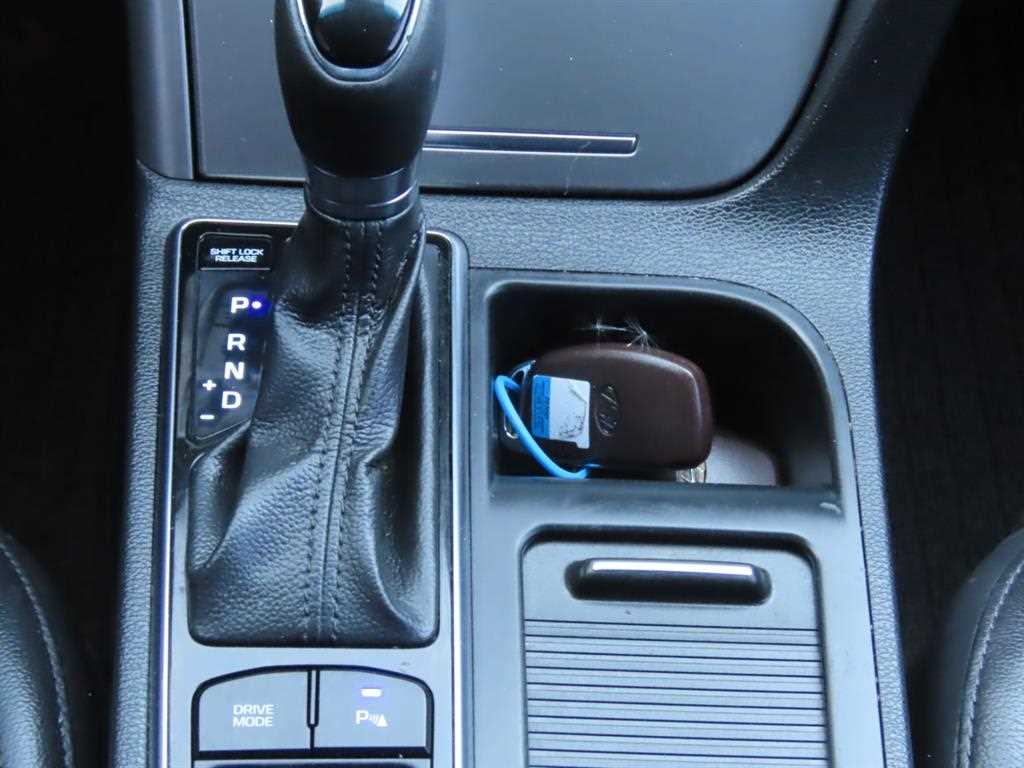 HYUNDAI Sonata 2016 Gris - Importación desde Corea - HF Imports Iquique - Foto 14