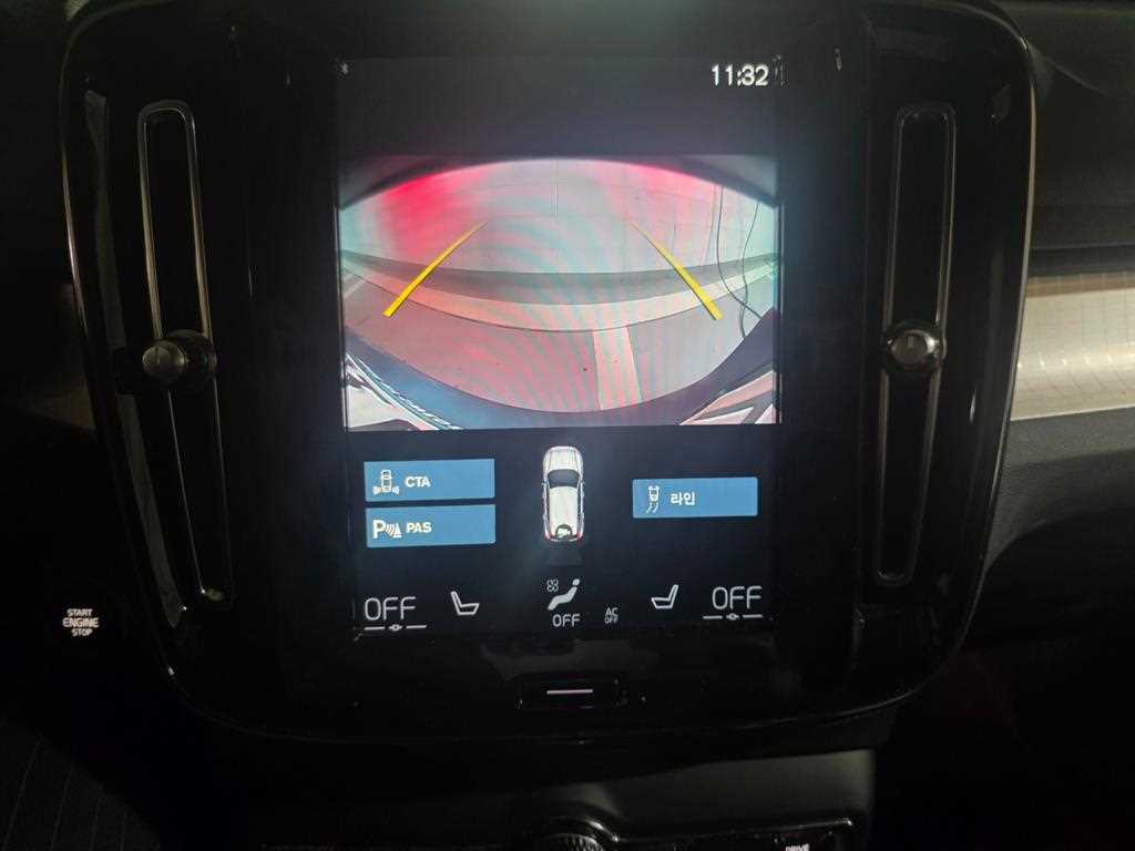 Volvo XC40 - Vista 11