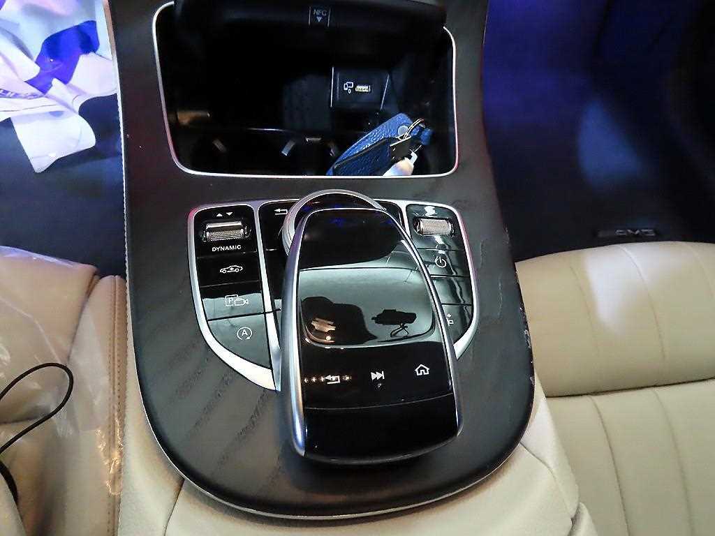 Mercedes Benz E class 2019 Blanco - Importación desde Corea - HF Imports Iquique - Foto 16