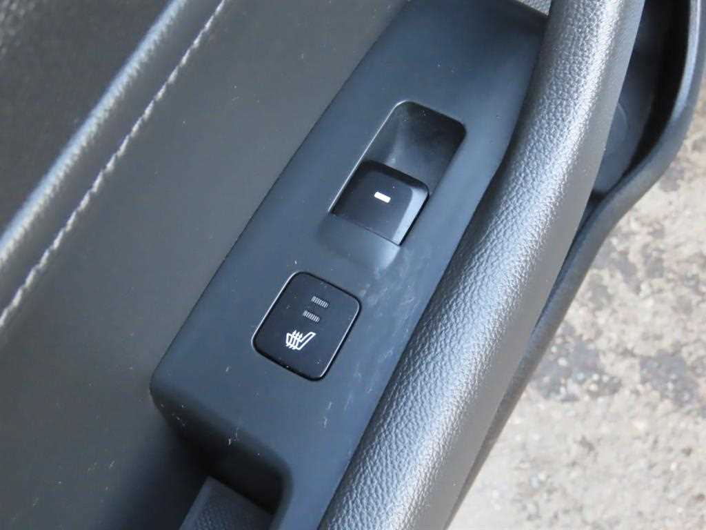 HYUNDAI Sonata - Vista 9