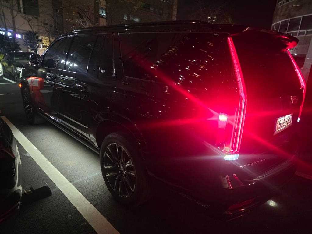 Cadillac Escalade - Vista 5