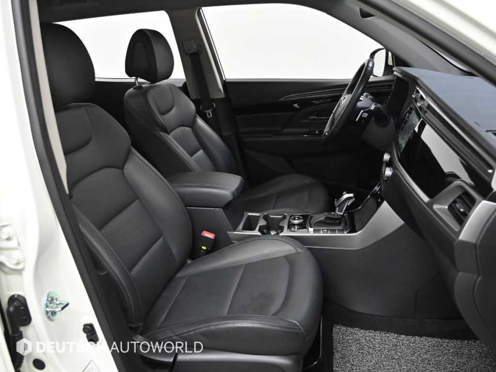 Ssangyong Korando - Vista 10