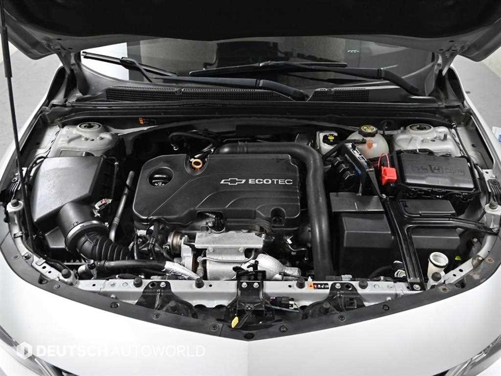 Chevrolet Malibu - Vista 6