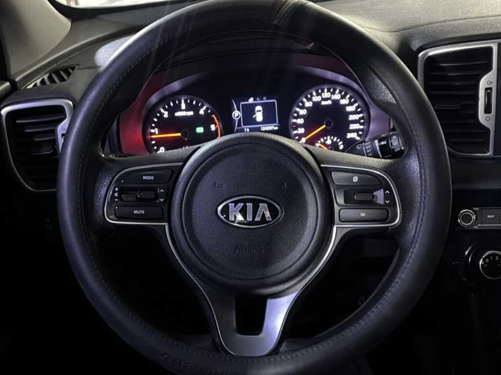 KIA Sportage - Vista 11