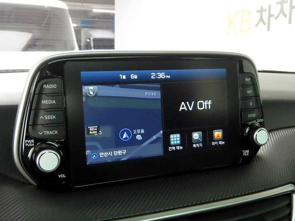 HYUNDAI Tucson - Vista 9