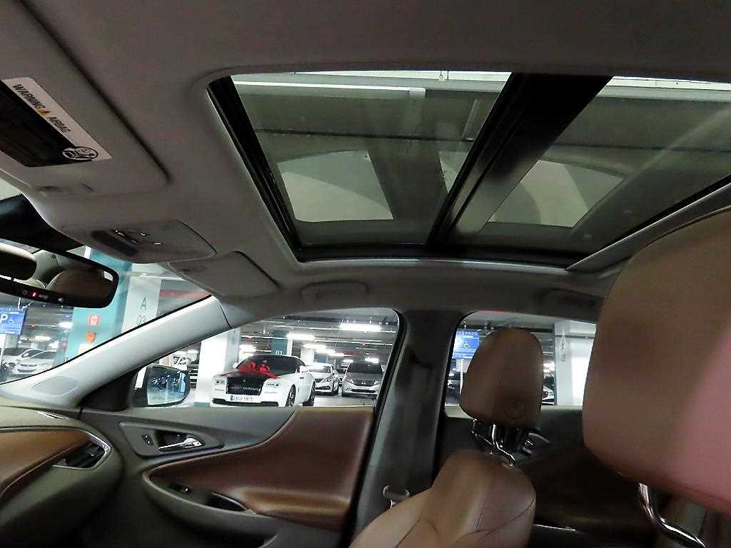 Chevrolet Malibu 2017 Blanco - Importación desde Corea - HF Imports Iquique - Foto 17