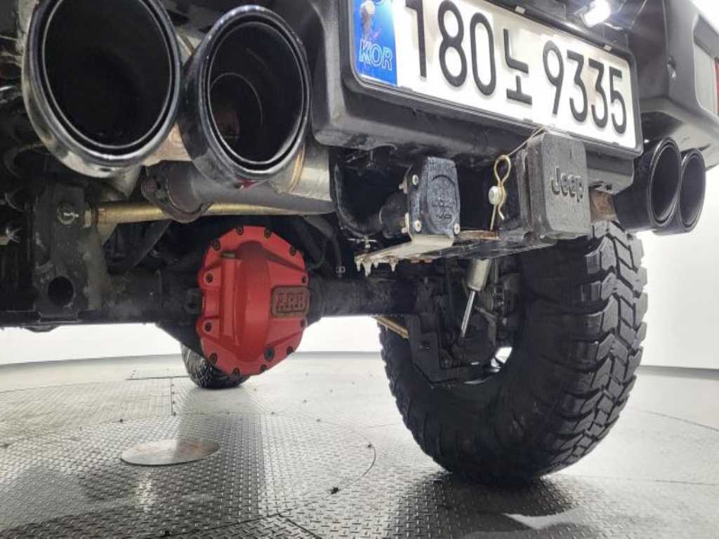 Jeep Wrangler - Vista 6