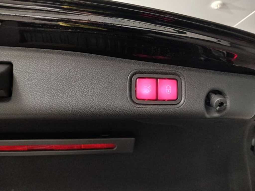 Mercedes Benz E class 2018 Negro - Importación desde Corea - HF Imports Iquique - Foto 17