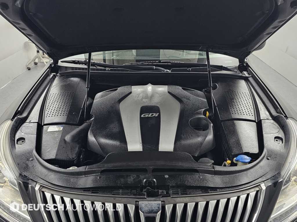 HYUNDAI Equus - Vista 6