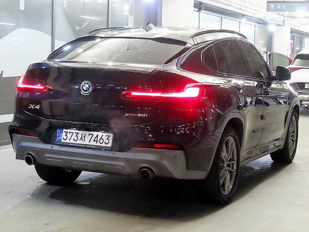 BMW X4 - Vista 4