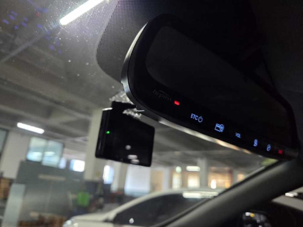 HYUNDAI Santa Fe - Vista 5