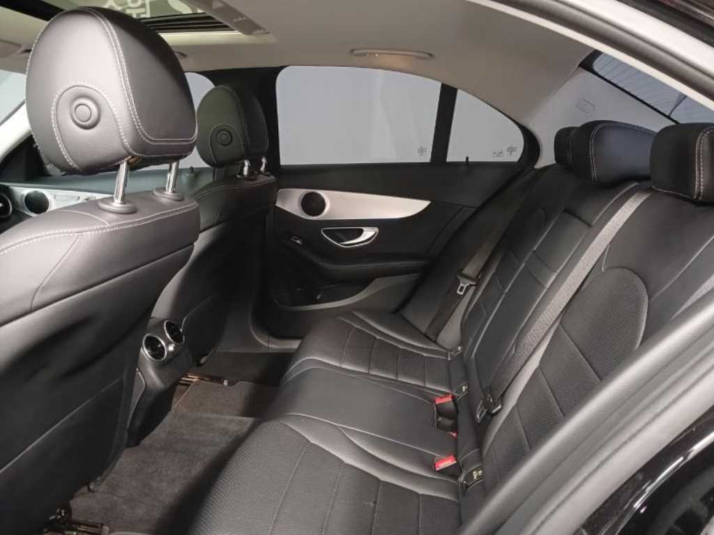 Mercedes Benz C Class - Vista 7