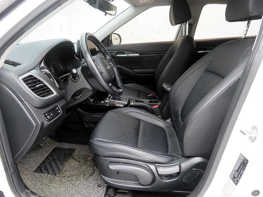 KIA Seltos - Vista 6