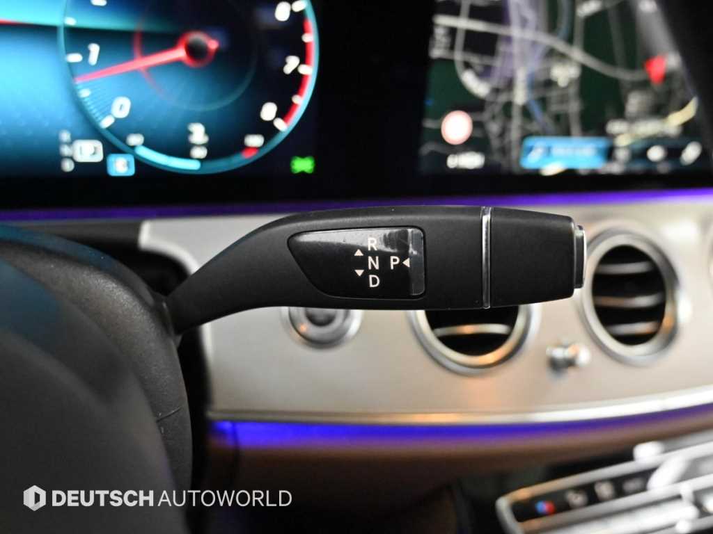 Mercedes Benz E class - Vista 9