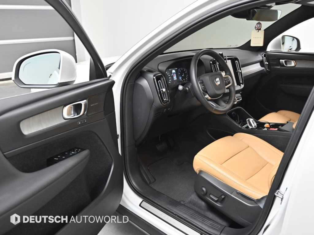 Volvo XC40 - Vista 11