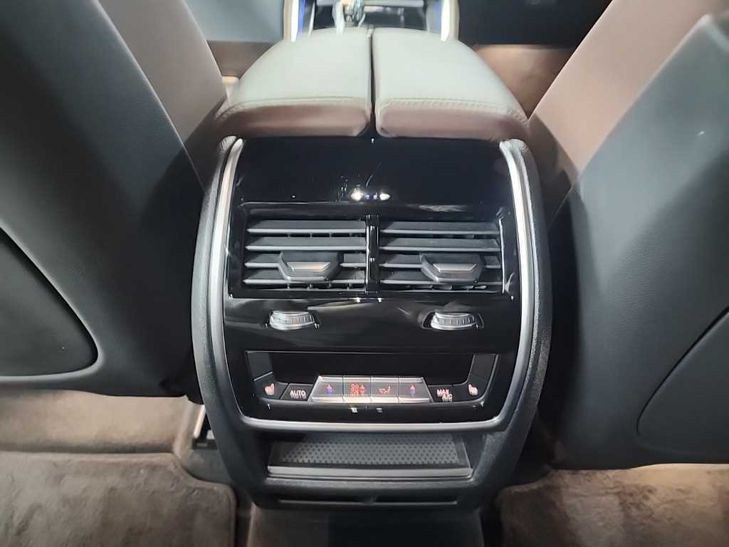 BMW X6 2021 Negro - Importación desde Corea - HF Imports Iquique - Foto 13