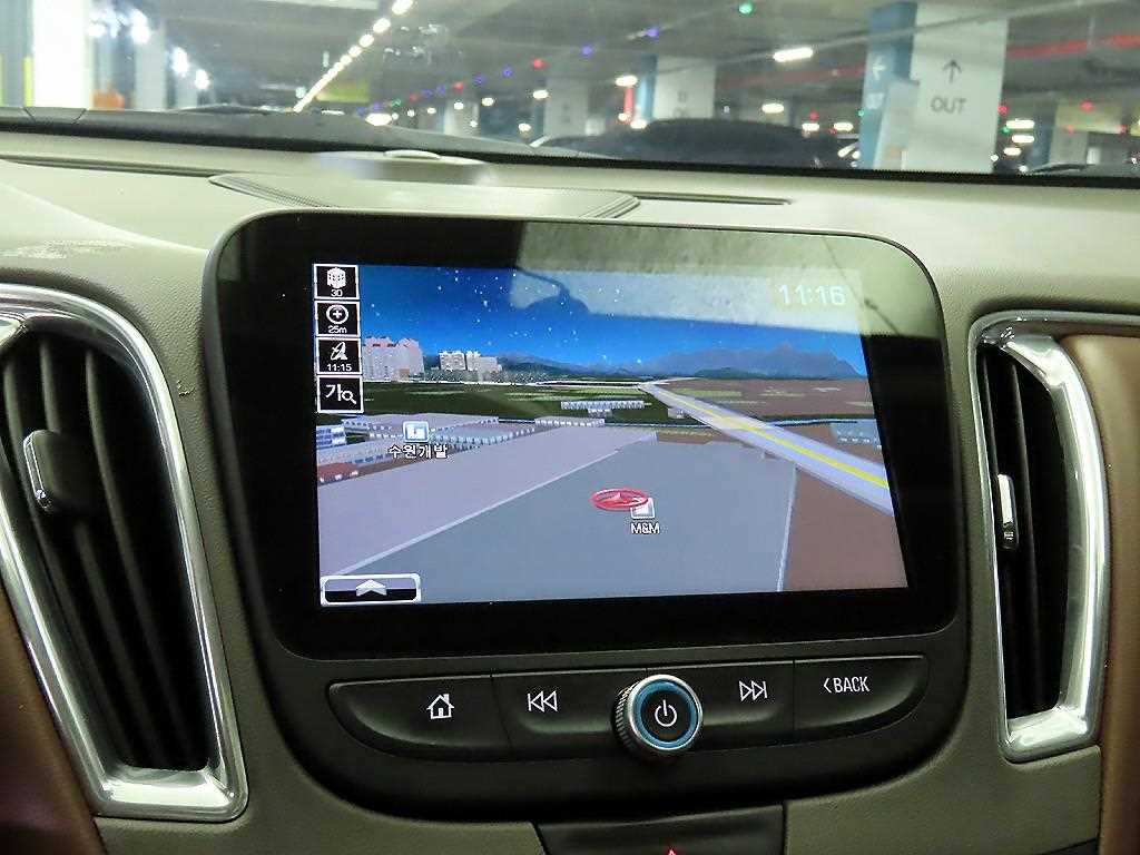 Chevrolet Malibu 2017 Blanco - Importación desde Corea - HF Imports Iquique - Foto 13