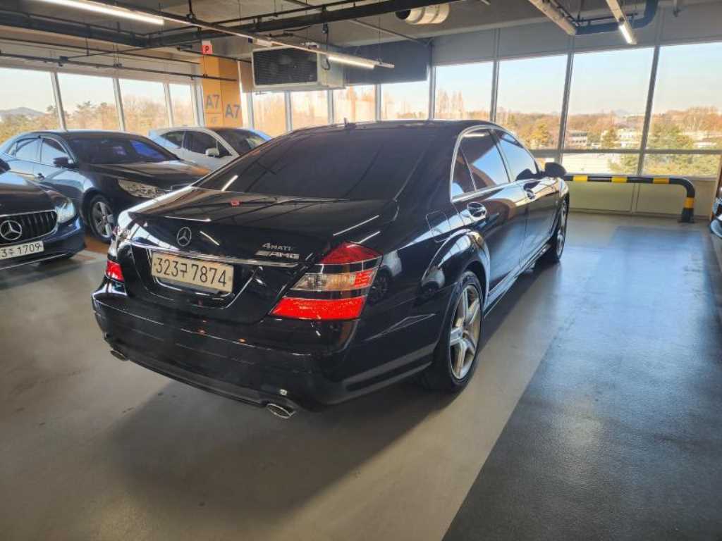 Mercedes Benz S Class - Vista 6