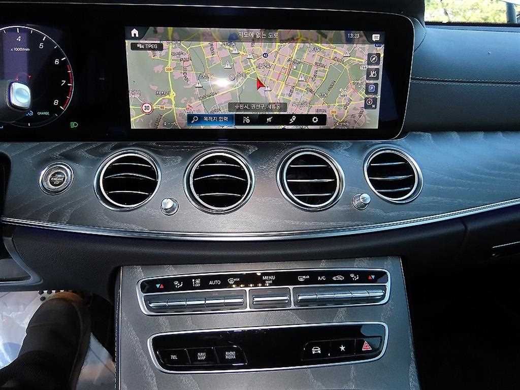 Mercedes Benz E class 2023 Blanco - Importación desde Corea - HF Imports Iquique - Foto 14