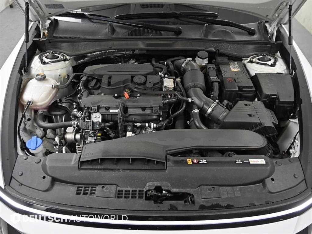 HYUNDAI Sonata - Vista 6