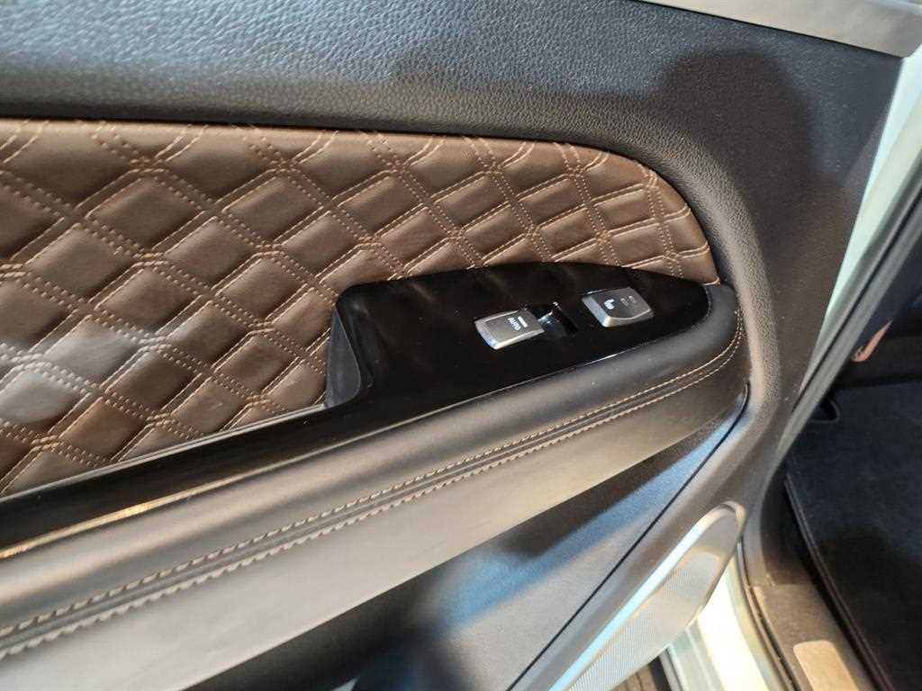 Ssangyong Rexton - Vista 7