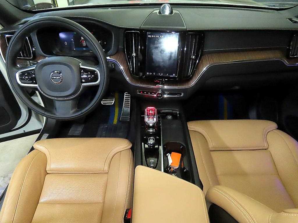 Volvo XC60 - Vista 10