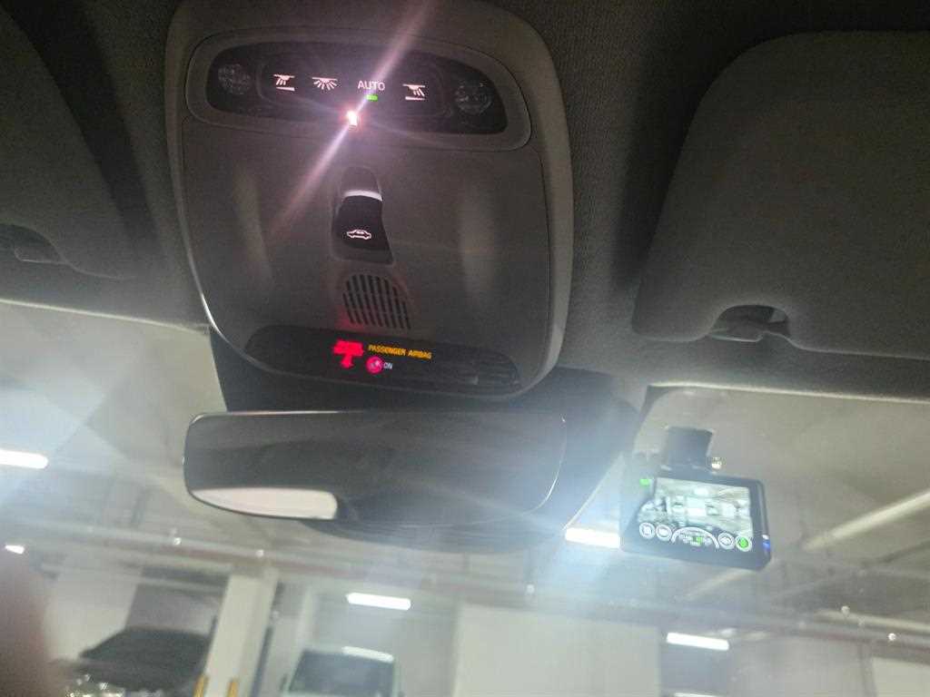 Volvo XC40 2021 Negro - Importación desde Corea - HF Imports Iquique - Foto 14