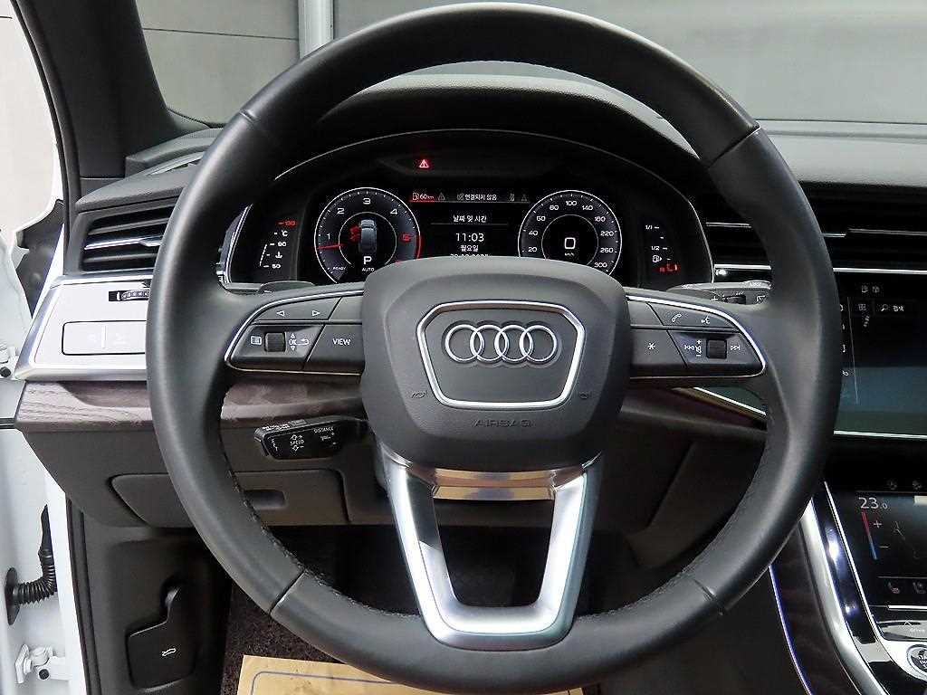 Audi Q7 - Vista 9