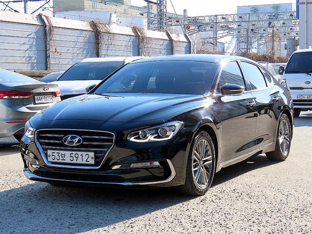 HYUNDAI Grandeur - Vista 2