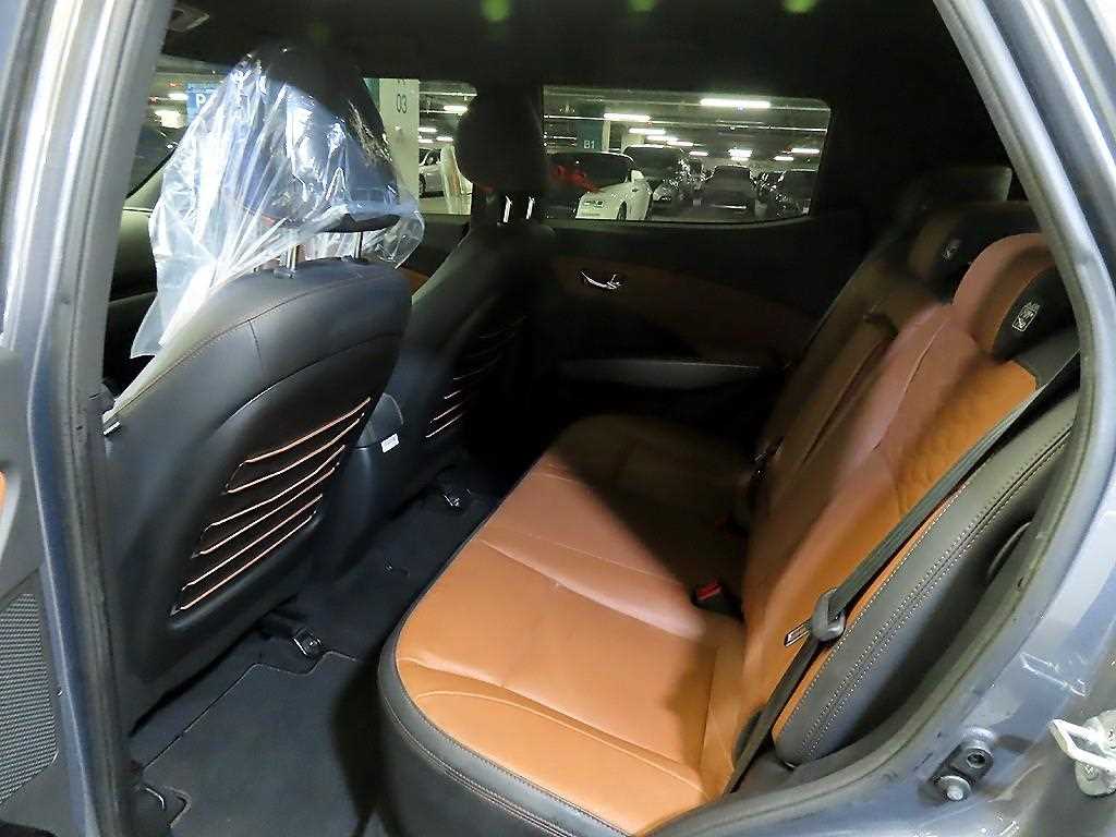 Ssangyong Tivoli - Vista 7