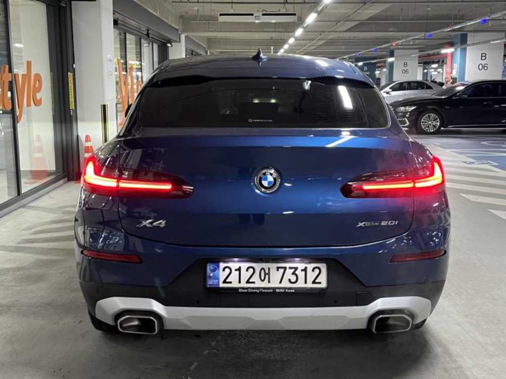 BMW X4 - Vista 5