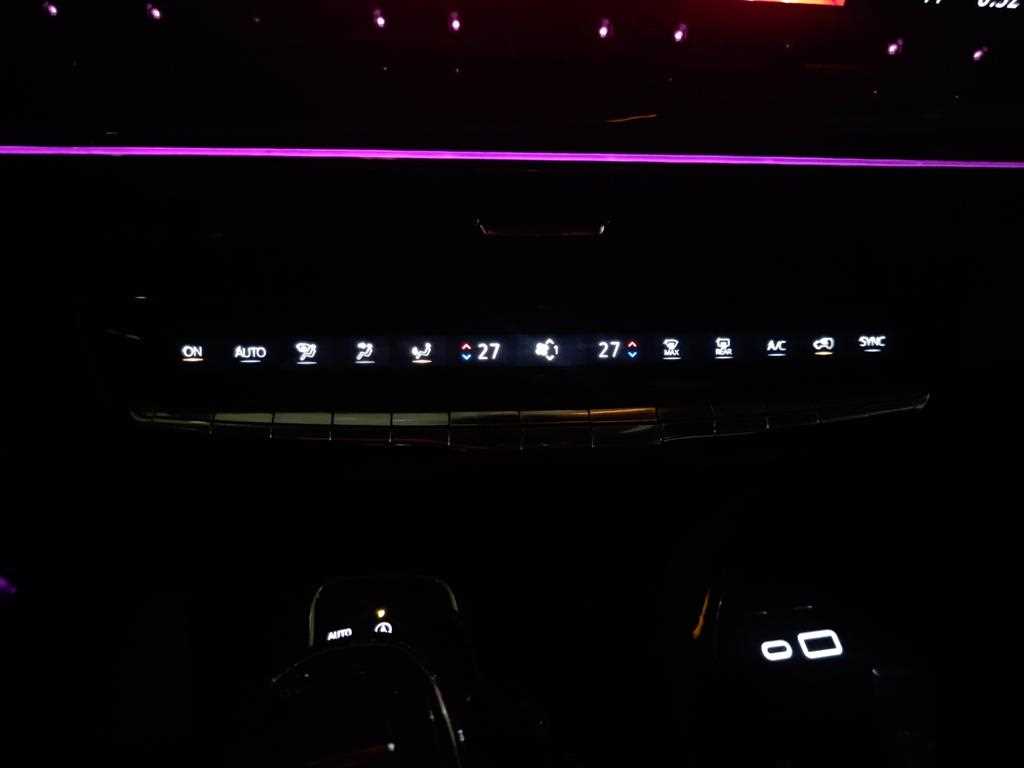 Cadillac Escalade 2022 Negro - Importación desde Corea - HF Imports Iquique - Foto 13