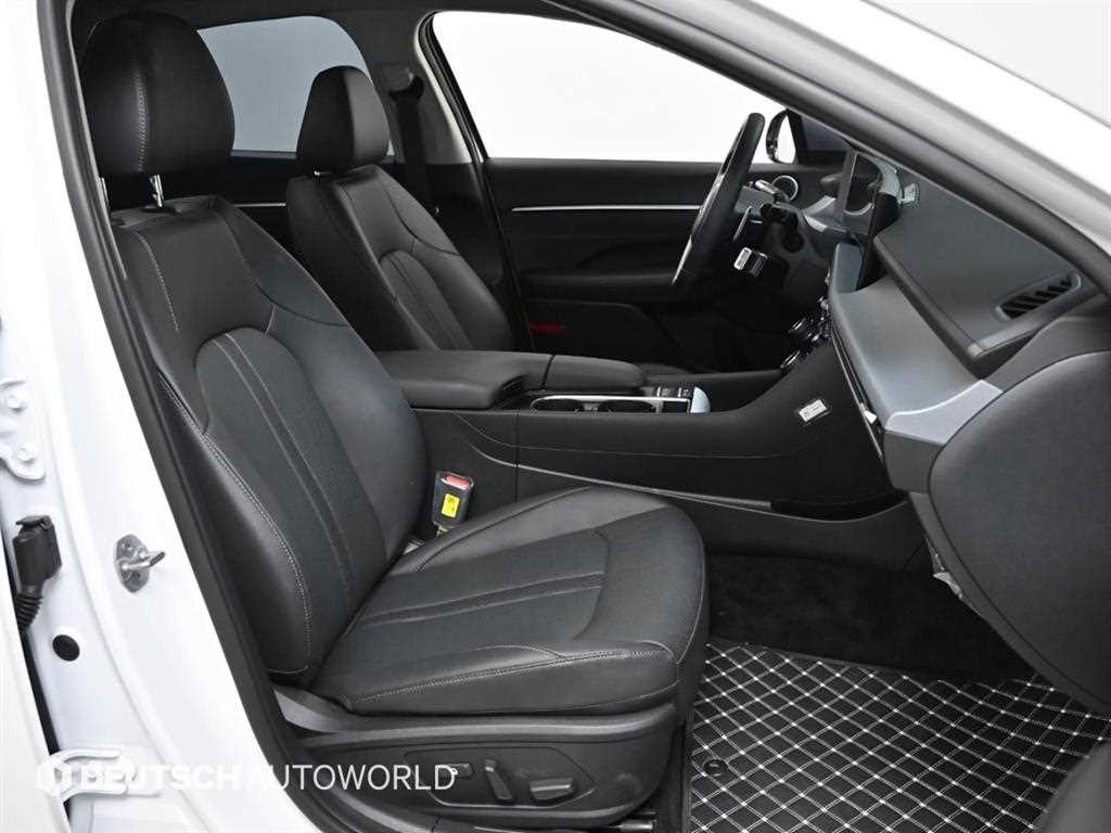 HYUNDAI Sonata - Vista 10