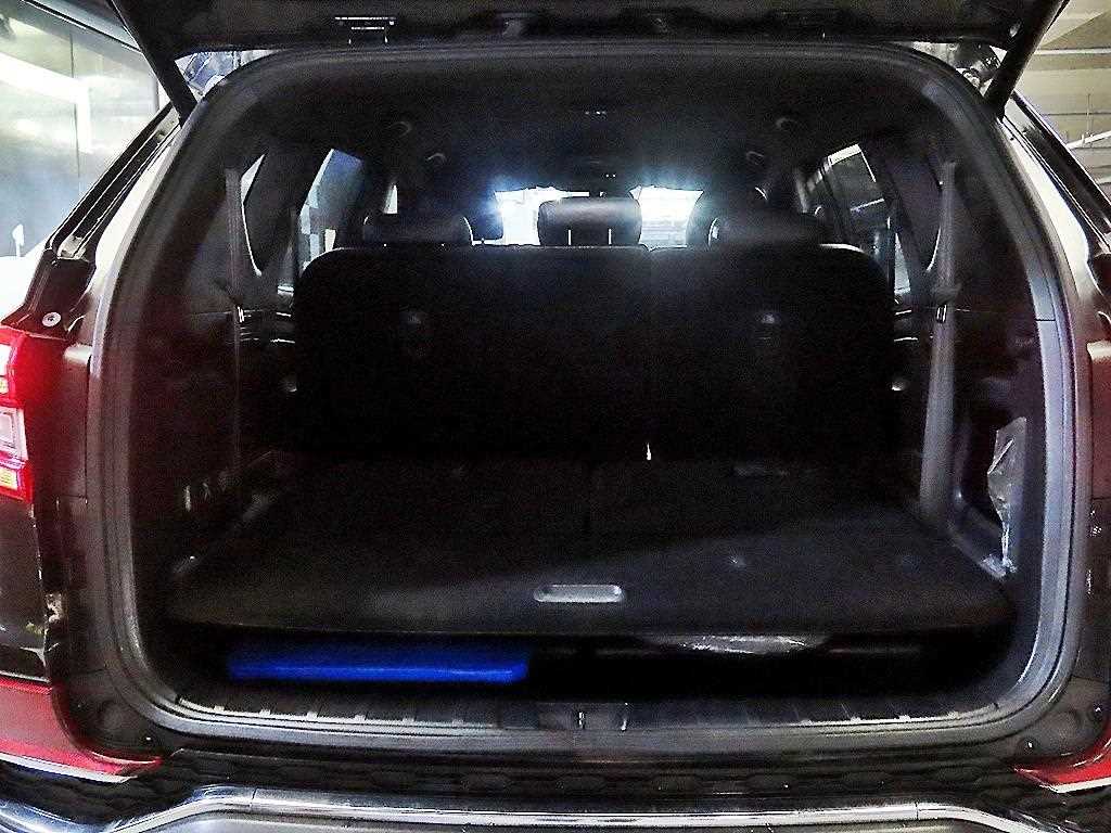 Ssangyong Rexton 2018 Negro - Importación desde Corea - HF Imports Iquique - Foto 17