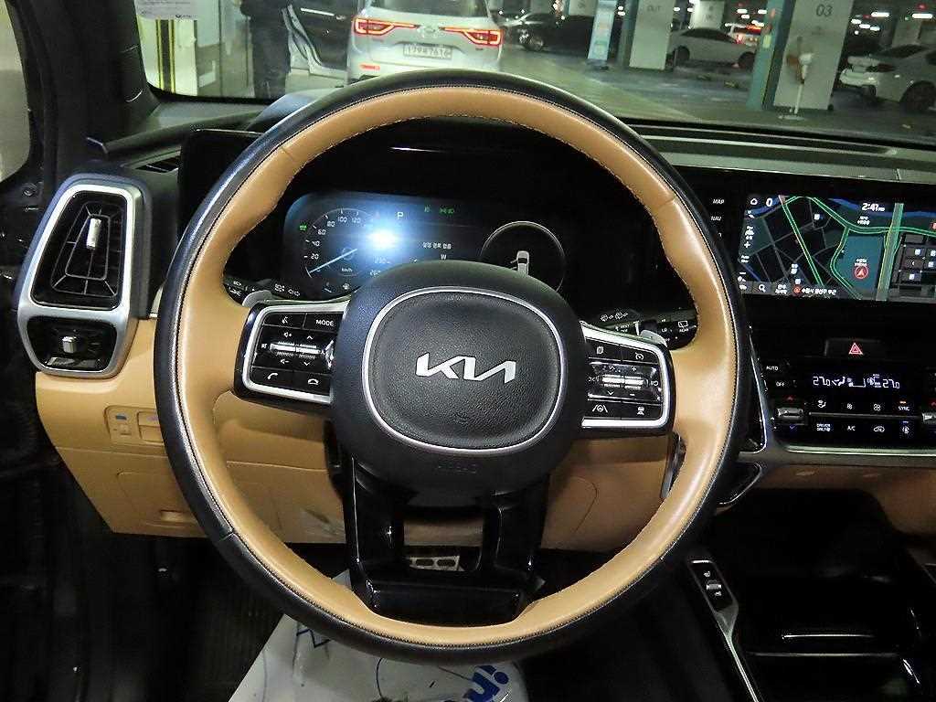 KIA Sorento - Vista 8