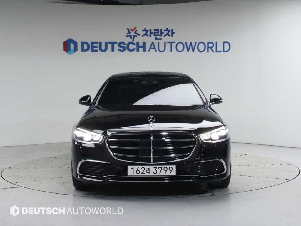 Mercedes Benz S Class - Vista 3