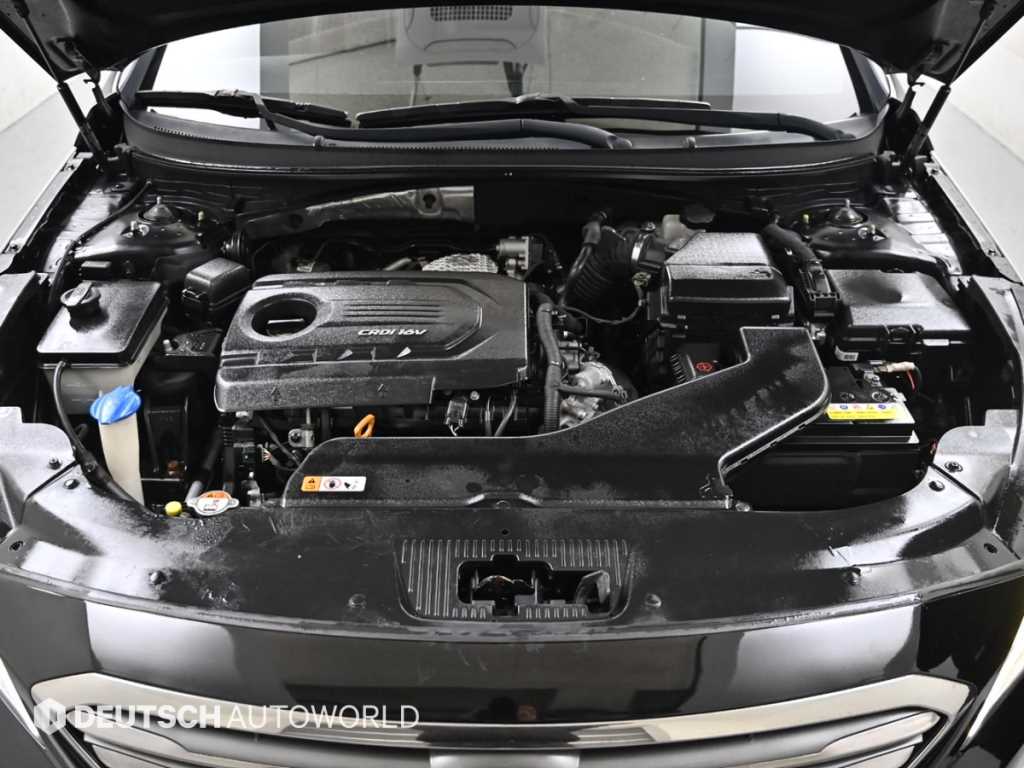 HYUNDAI Sonata - Vista 6