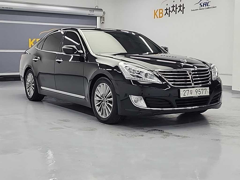 HYUNDAI Equus - Vista 4