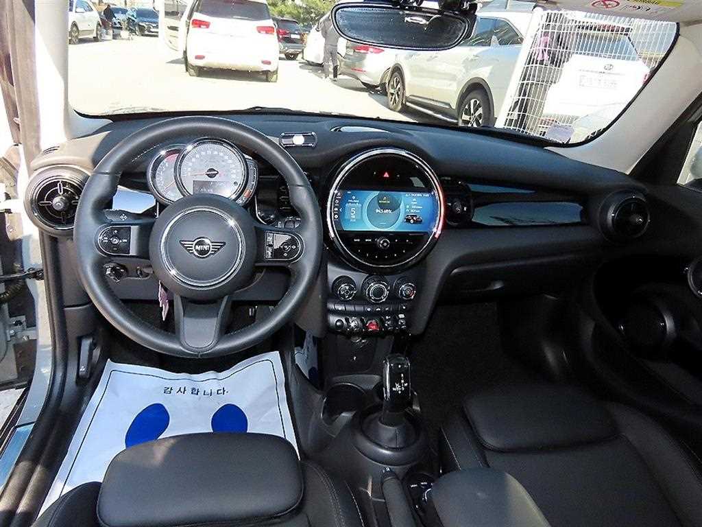 Mini Cooper - Vista 7