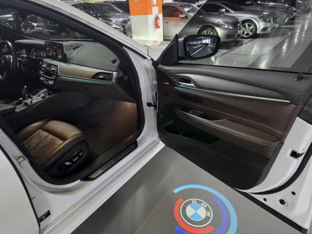 BMW Gran Turismo - Vista 12