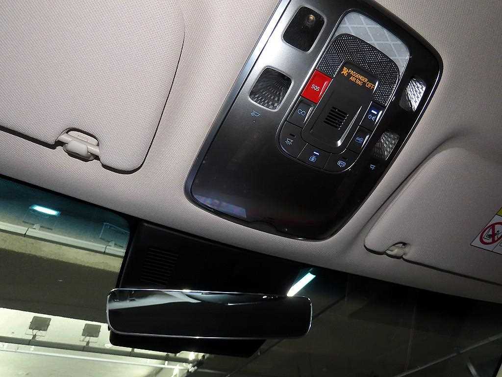 Genesis GV70 2025 Blanco - Importación desde Corea - HF Imports Iquique - Foto 14