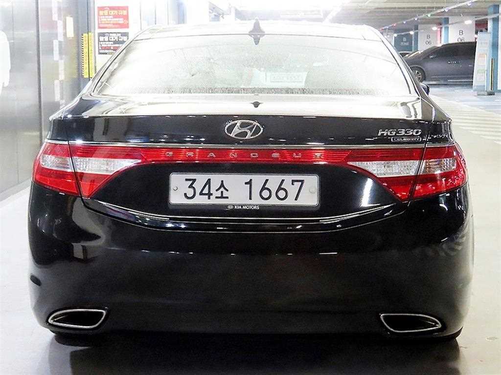 HYUNDAI Grandeur - Vista 5