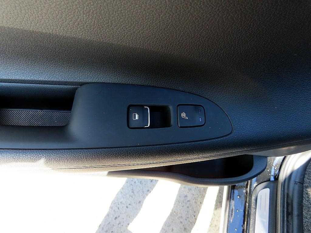 HYUNDAI Grandeur 2019 Negro - Importación desde Corea - HF Imports Iquique - Foto 17