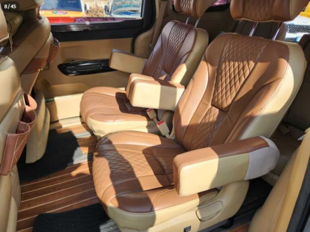 KIA Carnival - Vista 5