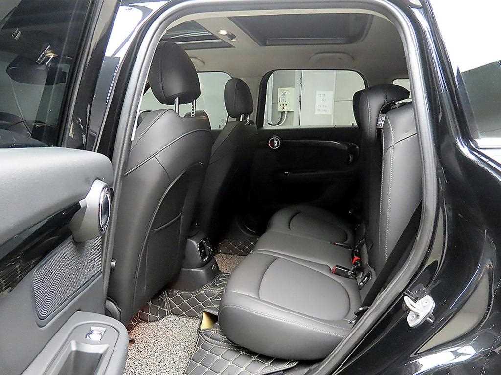 Mini Countryman - Vista 6