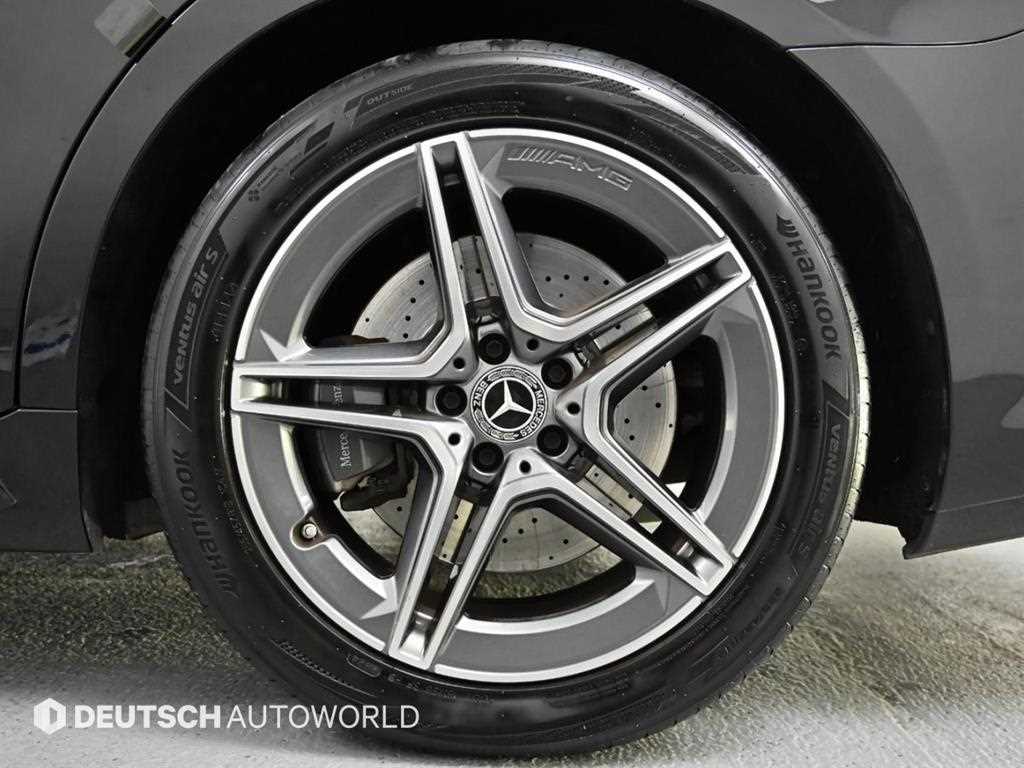 Mercedes Benz S Class - Vista 5