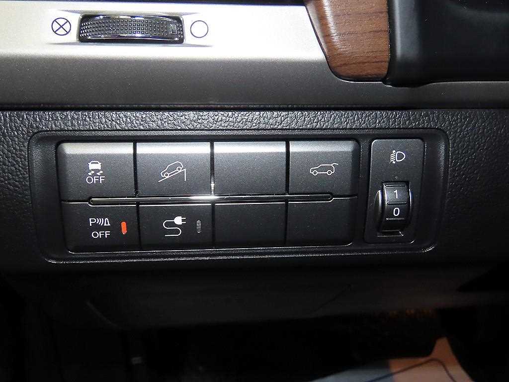 Ssangyong Rexton 2018 Negro - Importación desde Corea - HF Imports Iquique - Foto 14