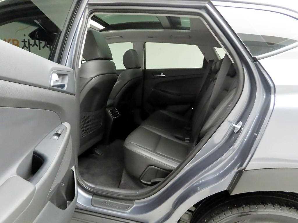 HYUNDAI Tucson 2019 Gris - Importación desde Corea - HF Imports Iquique - Foto 13