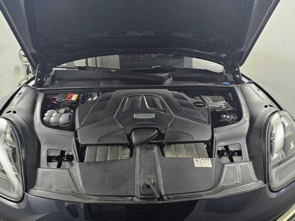 Porsche Cayenne - Vista 6