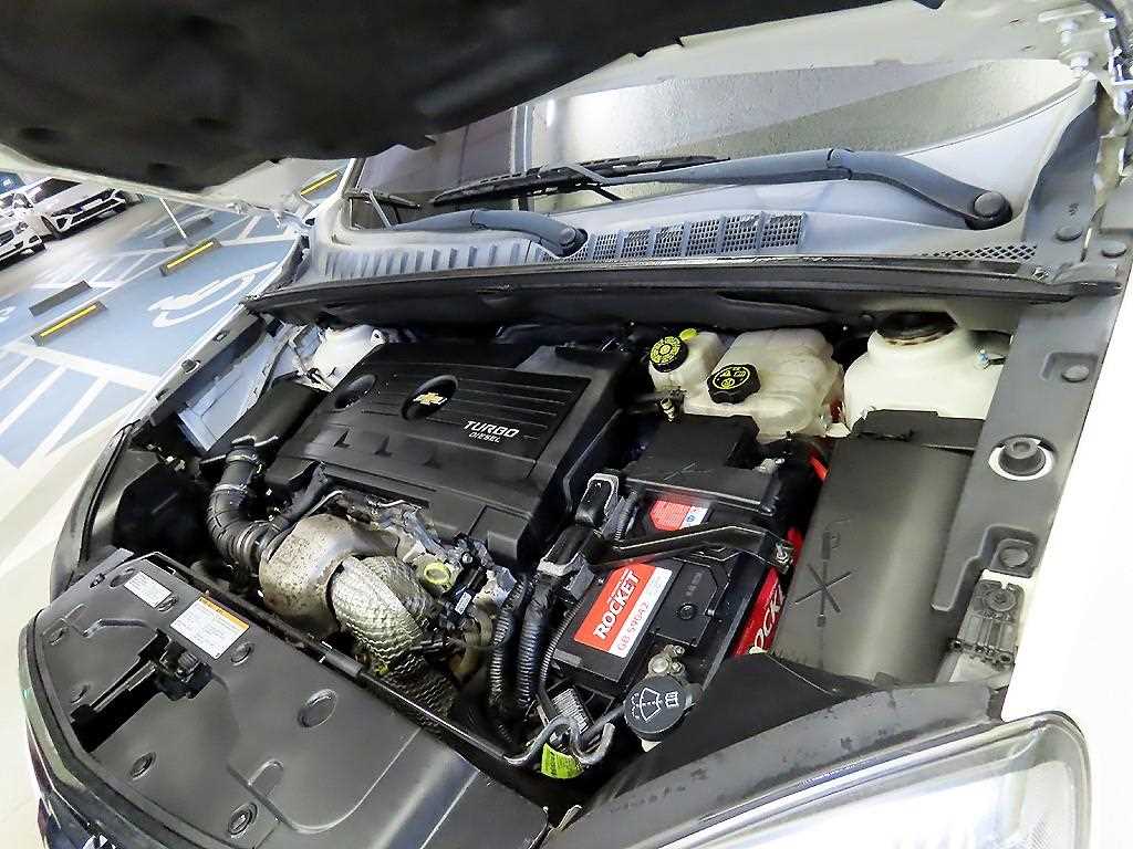 Chevrolet Orlando 2014 Blanco - Importación desde Corea - HF Imports Iquique - Foto 17